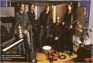 2004 - EUROPE today: Mic Michaeli, John Levn, Joey Tempest, Ian Haugland and John Norum.